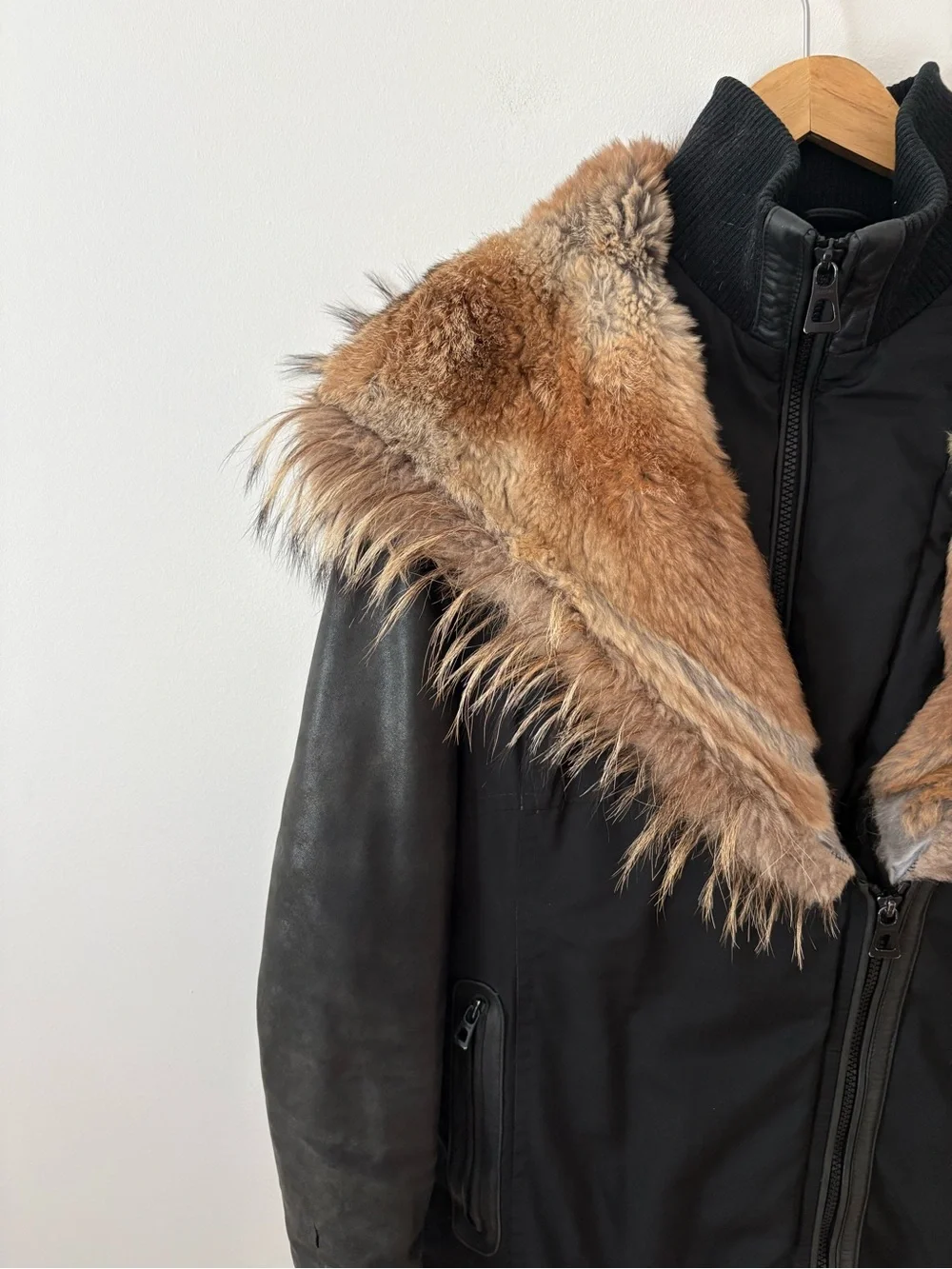 RUDSAK Black Down Fur Trimmed Midi Parka Leather Sleeves Size Medium Luxury Chic - Picture 3 of 16